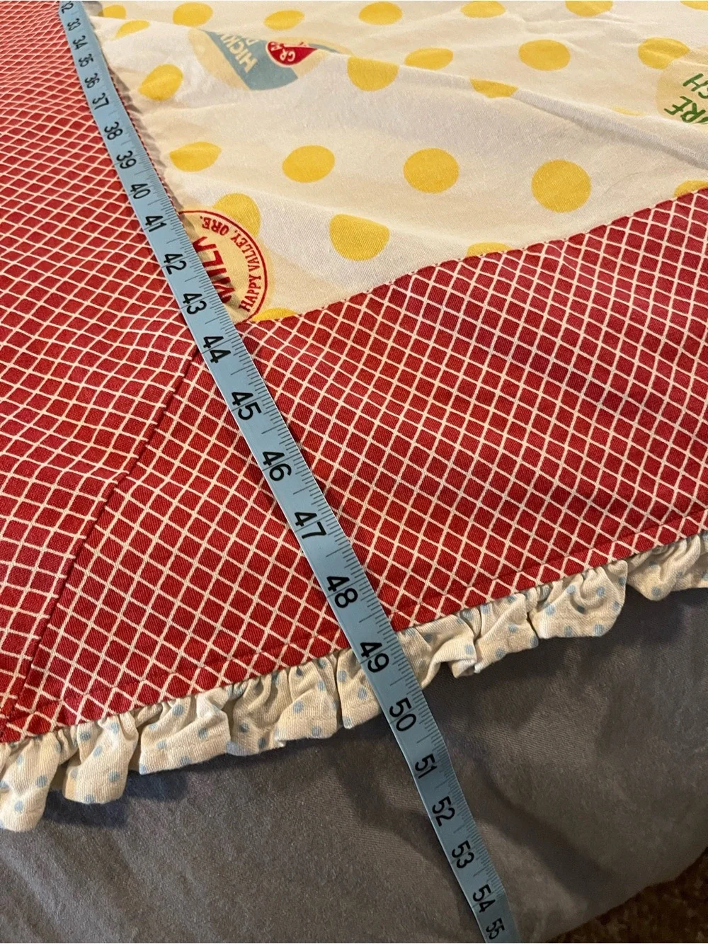 Vintage look table cover